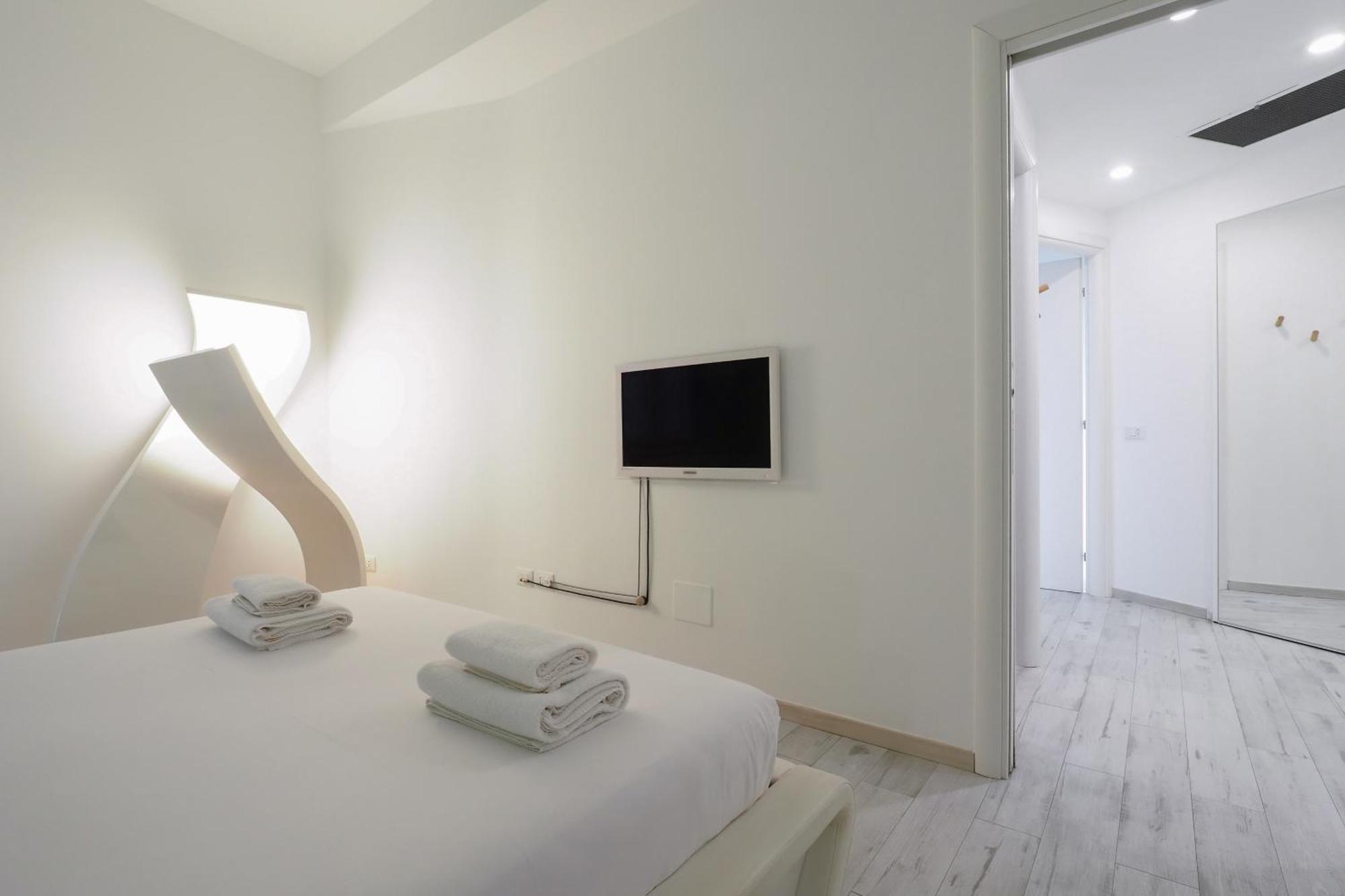 Mila Lux Lodi Apartment มิลาน ภายนอก รูปภาพ